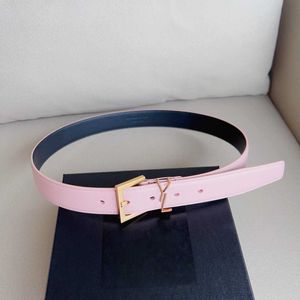 Vintage Copper Buckle Women Leather Belt Fashion Classic Mens Womens Business Jeans Casual Belts Bredd 3.0 cm Top Designer Belt med låda tillgängligt som gåva