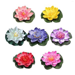 Dekoratif Çiçekler 7 PCS Yüzen Lotus Karışık Renk Yapay Çiçek Yaşam Hakkili Su Zambak Mikro Peyzaj Düğün Göleti Bahçesi Sahte Bitkiler