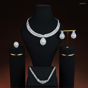 Necklace Earrings Set Bracelets For Women Wedding Bride Accessories: Zircon Rings Necklaces Gifts