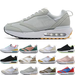 Classic Dawn Men Running Shoes Sneakers Sports Black Green Strike Pistachio Frost Team Royal Red Light Bone Purple Dawn Pink Oxford Women Trainers Jogging