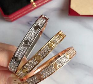 Braccialetto di design di alta qualità in acciaio inossidabile con strass completo da donna Bracciale da donna con diamanti di ghiaccio da uomo, bracciale, bracciale, cacciavite, gioielli 2023