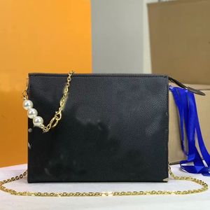 2023 Bolsa de Lavagem de Higiene Clutch Bolsa Transversal Bolsa de Couro Genuíno Bolsa Clássica Carta Antiga Flor Impressa Corrente de Pérola Carteiras com Zíper Alta Capacidade