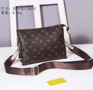 Classic Presbyard Single Shoulder Crossbody Armpit Bag Leather Belt Logo Manufacturers Wholesale Source