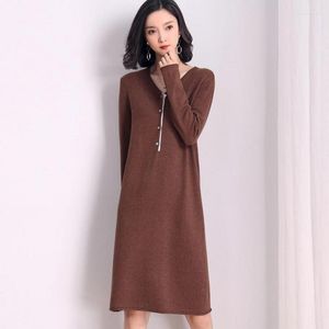 Casual Kleider Winter Herbst Frauen Elegante Mode Designer Kleidung Volle Hülse Stricken V-ausschnitt Lose Jersey Bis Knie