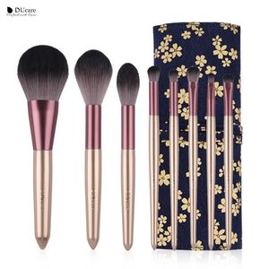 Fırçalar Ducare Premium Professional 8pcs Makyaj Fırçaları Set Toz Temel Keçi Saç Göz Farı Karıştırma Güzellik Makyaj Çanta ile Fırça