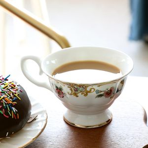 Coffeeware 220ml copo de cappuccino de osso fino com pires, copo de latte nobre, conjunto de xícara de chá inglês casa decro