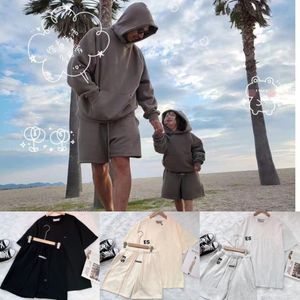 Designer Kids Define Roupas Família Combinando Outfits Meninos Meninas Mens Mulheres Parenting Roupas Verão Luxo Camisetas Shorts Tracksuit Crianças Sportsuit