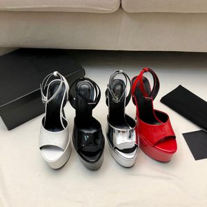 Kika platforma pompki Sandały Obcasy Stilletto Almond Otwarty palca luksusowe projektanci Patent skórzana podeszwa zewnętrzna Buty wieczorne buty 155 mm Fabryczne obuwie