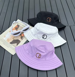 Designers Hats Bucket Hats Men Woman Hat Beanie Casquettes Fisherman Buckets Hats Letter embroidered flat top hat Summer Sun Visor New
