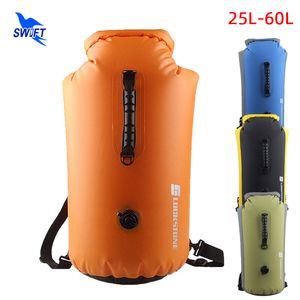 Strandtillbehör 25-60L Professional IPX7 Vattentät badväska ryggsäck Uppblåsbar snorkling forsränning Driving Diving Dry Bag Floating Sack 230605