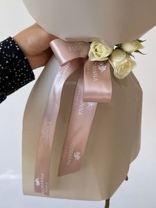 Förpackningspapper Anpassat namn Silk Satin Ribbon Wedding Presentpaket Juldekoration Hantverk Leveranser Tyg Syverktyg Accessoires 230605