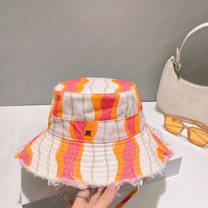 Designer Bucket Hat Luxury Women Printed Burlap Gold Label Fashion Plain Dyed Men Canvas Seaside Vacation Summer Casual Sunhat 2306065BF