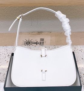 Mode kvinnor Luxurys designers axelväskor handväskor högkvalitativa läder crossbody handväska damer klassiska underarm paket väska plånbok koppling handväska med logotyp