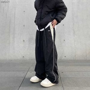 HOUZHOU Calça larga para homens Parachute Vintage Oversize Joggers Harajuku Streetwear Calças de moletom pretas calças largas masculinas L230520