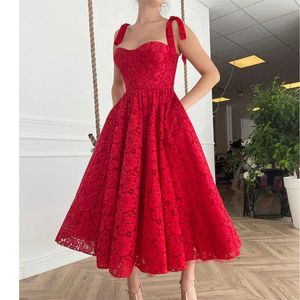 Spaghetti Sweatheart Lace Bridesmaid Dress Tea-length Party Gowns Dresses