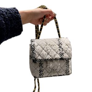 Womens Classic Mini Sqaure Tweed Quilted Bags Gold Metal Hardware Matelasse Chain Crossbody Shoulder Handbags Turn Lock Outdoor Trendy Sacoche Purse 15X13CM