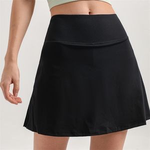 Lu Women Sports Yoga kjolar Träning Shorts Zipper veckad tennis golf anti exponering fiess kort kjol med fickan LU521