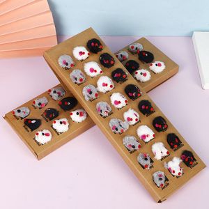 24pcs/set cat mouse toyソフト豪華なインタラクティブソフトペットの歯が生えるおもちゃの子猫を遊んでいるおもちゃを噛む抵抗性モル偽マウスのおもちゃ