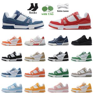 Projektant mody Low Sneakers Treaker Trainer Buty Casual Buty Calfskin skóra Abloh Tripler White Red Dhgate Mens Women Vuittns Najwyższej jakości platforma Flats Euro