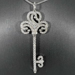 Plated Elegant Diamond Iris Key Pendant Necklace Sunflower Snow Chinese knotting Diamond Pendant