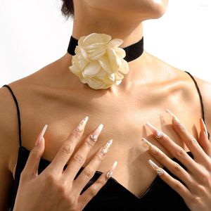 Choker Gothic Big Flower Clavicle Chain Necklaces For Women Flocked Fabric Flowers Collar Necklace Bracelet Wedding Jewelry Gift