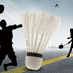 Petecas de badminton 13612 peçasFerramentas esportivas de bola de alta qualidade cabeça de espuma durável textura macia raquete de badminton pena de ganso de badminton 230606