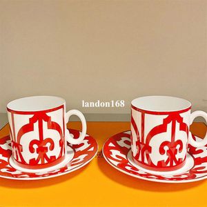 Europe Espresso Cups Bone China Coffee Saucer Set Luxury Ceramic Mug Top-grade Porcelain Tea Cup Cafe Party Drinkware252g
