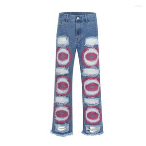 Jeans da uomo Streetwear per uomo strappato spazzolato danno foro lavato grafica di marca moda Kpop stelle designer asciugamano pantaloni in denim