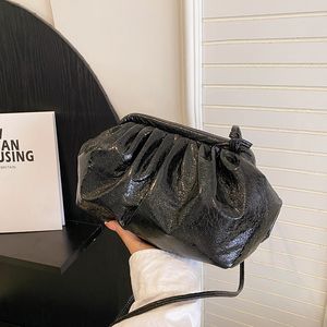 Wholesale New Elegant Clutch Cloud Bag Soft Leather Large Capacity Dumpling Bags Shoulder Crossbody Classic
