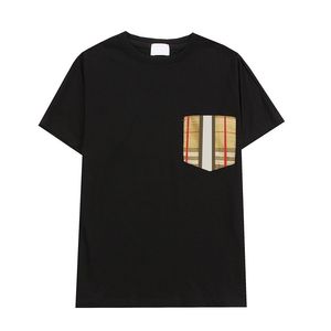Tasarımcılar Erkek Burbery Tshirts Kadın Burberys Tişörtler Tees Giyim Üstleri Adam Sıradan Göğüs Mektubu Gömlek Luxurys Giyim Polos W8