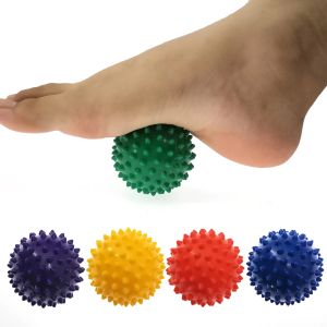 Duurzame PVC Spike Massage Relief Ball Trigger Point voor hand, voet Pijnbestrijding Hedgehog 7cm Fitness Fitness Fascia plantaris