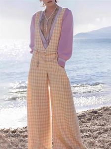 Chan 2023 Nya varumärkesbyxor Tweed Jumpsuit Kvinnor Capri Cargo Pants Yoga Wide Leg Trendy Casual Fashion Top-klass byxor födelsedag Mors dag gåvor
