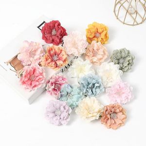 Fiori decorativi 5/10PCS Fiore di peonia artificiale 6cm Seta Finta per interni Home Deco Decorazione di nozze Corona nuziale fai-da-te Bouquet Artigianato