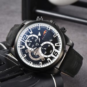 Zgląda wysokiej jakości luksusowe zegarki męskie mody Casual Pełna funkcja zegarki biznesowe obserwuje Dzień Ojca G265R