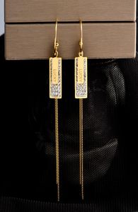 Modedesigner Titan Edelstahl funkelnder Diamant geometrische quadratische Quaste baumelnde Clip-Ohrstecker für Frauen Mädchen st5558367