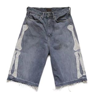 Mens Jeans KAPITAL Hirata Hohiro Loose Relaxed Pants Embroidered Bone Wash Used Raw Edge Denim Shorts for Men and Women Casual Two colors available 015