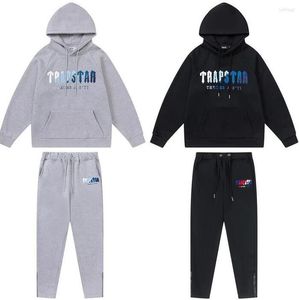 Trapstar 2023 Tute da uomo maglione pantaloni set felpe firmate streetwear felpe tuta sportiva di qualità ricamo peluche lettera decorazione felpe spesse