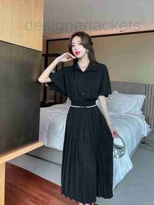 Basic & Casual Dresses Designer 2023 Spring New Polo Neck Short Sleeve Fashion Simple Fit Pleated Mid length Style Temperament Dress FC40