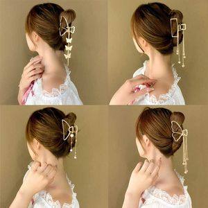 Hårklämmor Barrettes Butterfly Claw Vintage Long Pendant Elegant Gold Color Geometric Hairpins Crab For Women Accessories Z0607
