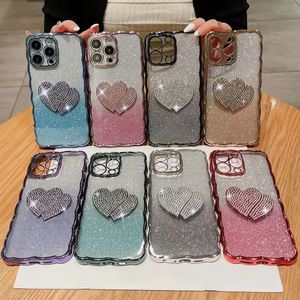 Bling Diamond Love Heart verchromte Wellenhüllen für iPhone 15 14 Plus 13 12 11 Pro Max, luxuriöse Farbverlaufs-Glitzerbeschichtung, metallisch, durchsichtig, weiche TPU-Handyhüllen mit feinen Löchern