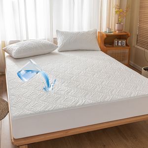 Almofada de colchão Bonenjoy Lençol acolchoado à prova d'água com elástico Queen King Size Protetor de colchão Sólido Capa de cama Fronha precisa de pedido 230606