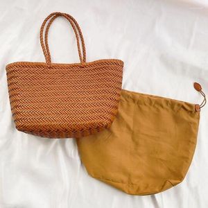 Вечерние сумки женская подлинная кожаная тканая сумка для плеча с внутренним ткачеством повседневной покупки винтажная кошелька кошелька поперечная рука