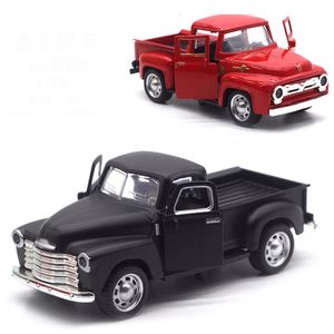 Diecast Model Pickups Truck 1 32 Skala Pull Back Alloy Toys Fordon Julsamling Gift Toy Car For Boys Children Y110 230605