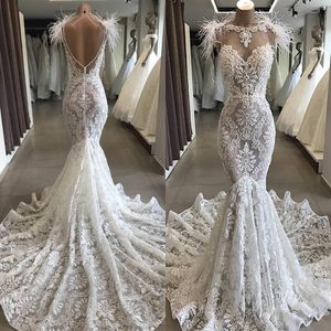 Robe De Mariee Abiti da sposa in pizzo a sirena 2020 Abiti da sposa in rilievo di piume di lusso senza schienale Sweetheart Tromba cappella treno Abito da sposa211u