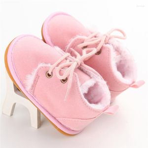 First Walkers Fashion Solid Lace-Up Baby Boots Cross-legato per scarpe autunno / inverno Caldo peluche all'ingrosso
