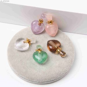 Fragrance Hot Sale Natural Crystal Heart Parfym Bottle Healing Halsband Essential Oil Diffuser Charms Pendant For Jewelry Making L230523