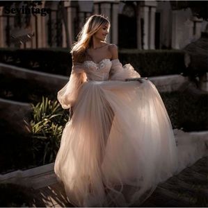 Sevintage Beach Wedding Dresses Pink 2023 우아한 연인 랜턴 슬리브 A- 라인 레이스 아플리케 보헤미안 신부 가운 사용자 정의 제작