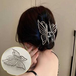 Dangle Chandelier Vintage Silver Metal Hollow Butterfly Hair Claw Summer New Fashion Korean Shark Clip Hair Accessories for Women Head Ornaments Z0608