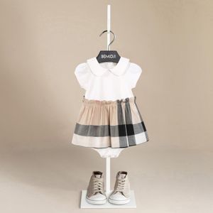 Rompers Infant Plaid Brand Baby Clothes Girllong半袖ボディスーツベビーロンパーズドレスベイビーグローズスリープスーツベイビーロンパー0-24ヶ月230608