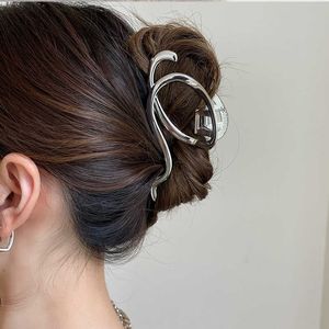 Dangle Chandelier Minimalista Irregular Geométrico Metal Grampos de cabelo para mulheres 2022 Punk rabo de cavalo tubarão barrettes grampos de cabelo acessórios de cabelo Z0608